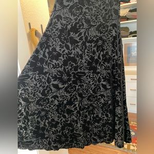 Old Navy Holiday Velvet Floral Black Sleeveless Swing Dress